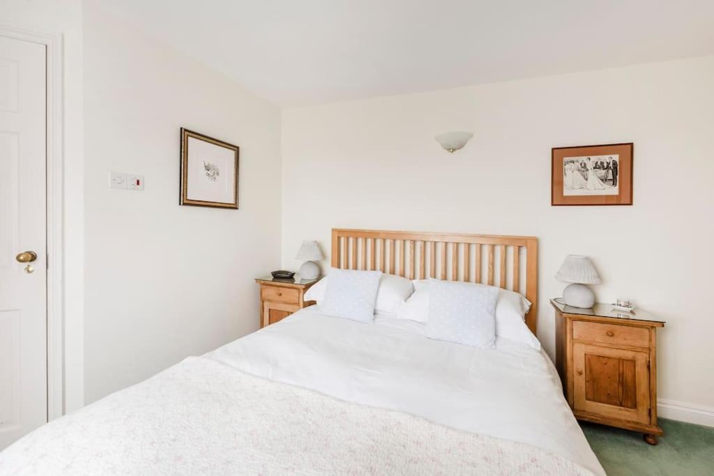 Highfield Lodge Тринг Экстерьер фото