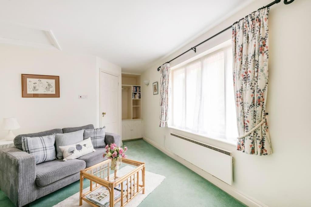 Highfield Lodge Тринг Экстерьер фото