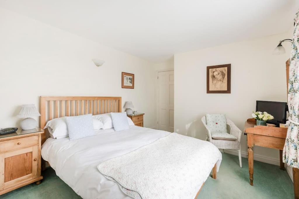 Highfield Lodge Тринг Экстерьер фото